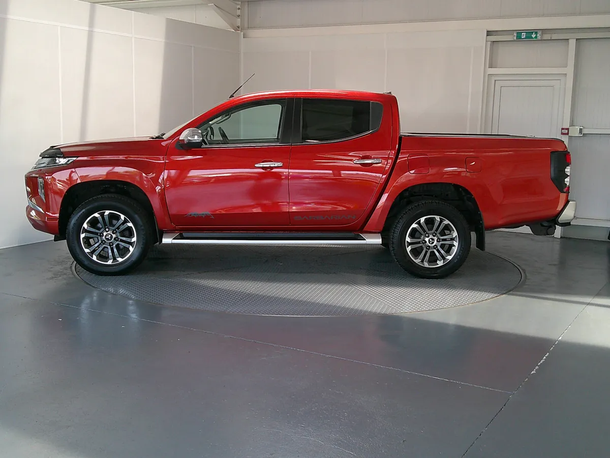2021 Mitsubishi L200 Barbarian Model *Plus VAT* - Image 4