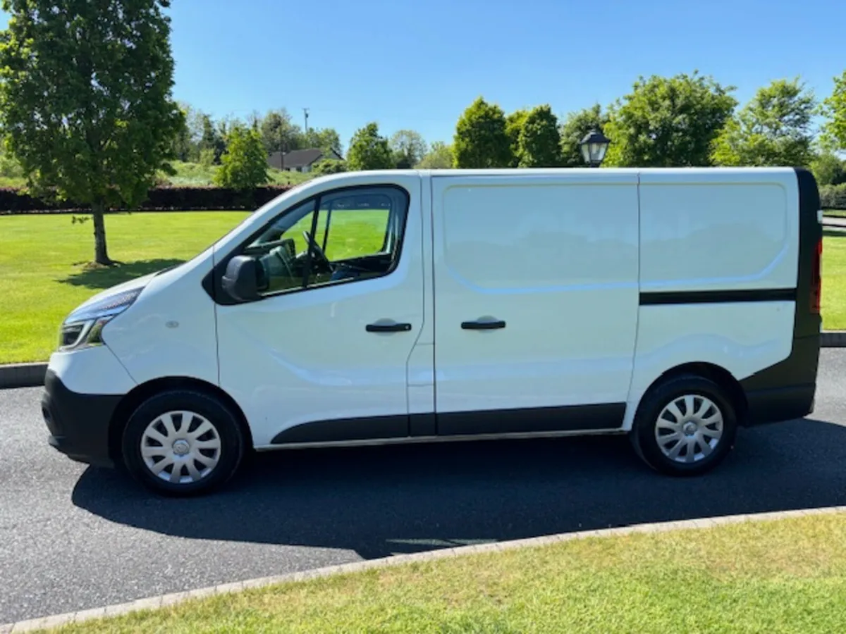 Renault Trafic 2021 - Image 4