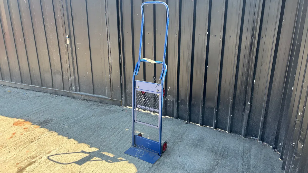 Material Trolleys - Image 4