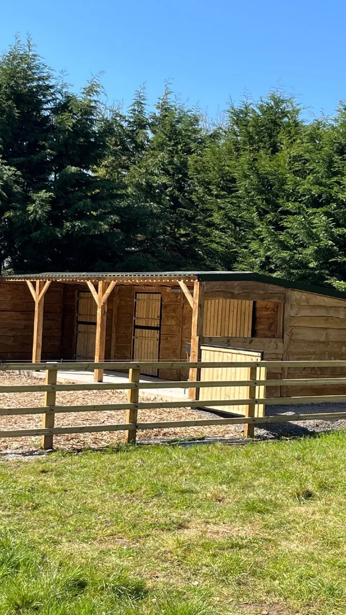Stables, stable doors, sheds, cabins, equestrian - Image 1