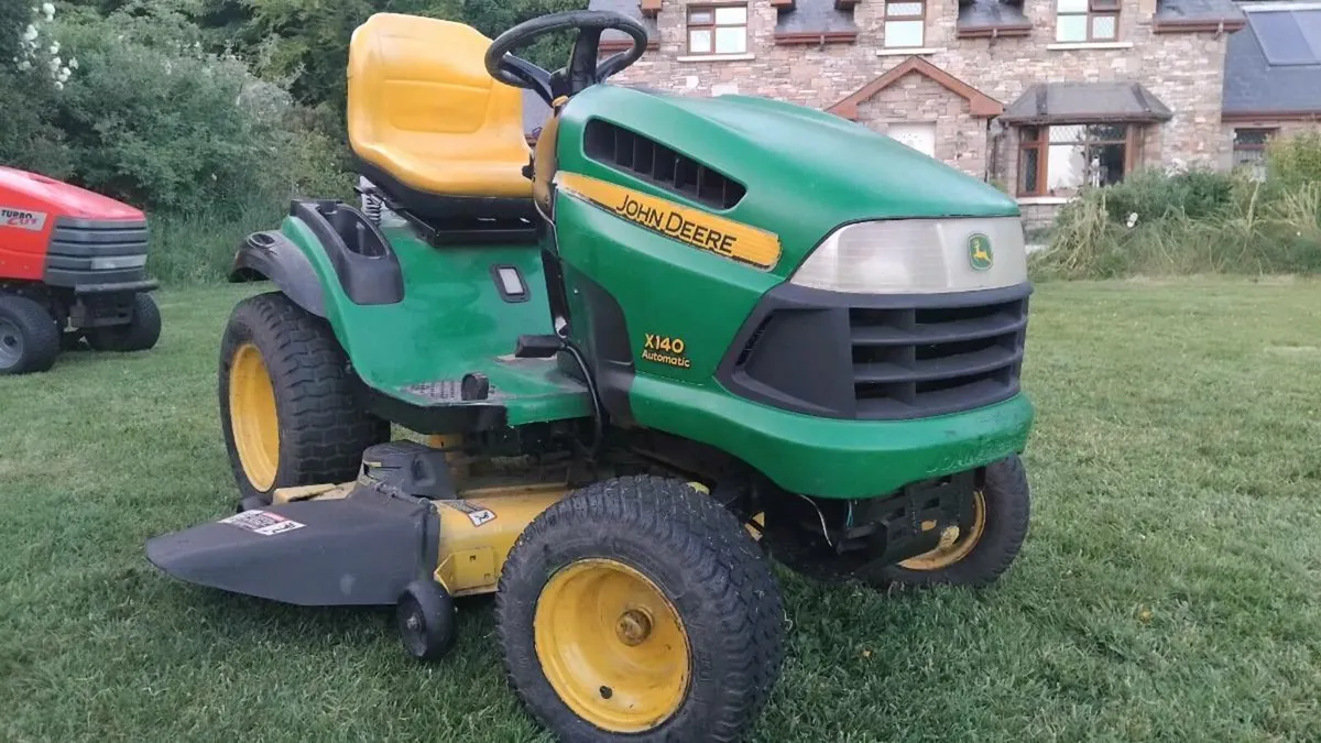 John Deere x140 21hp - Image 4