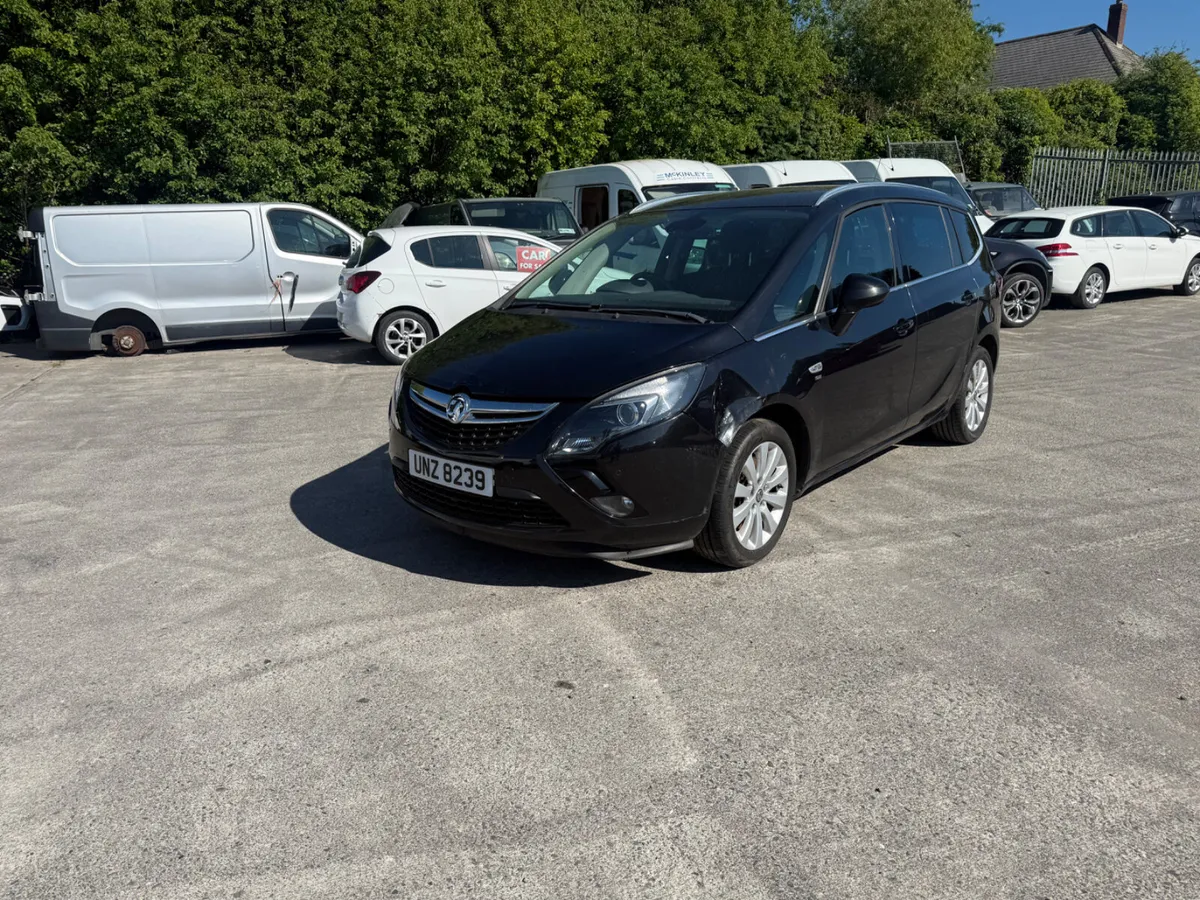 2015 Vauxhall ZAFIRA 2.0 Tourer SE CDTI Auto - Image 1