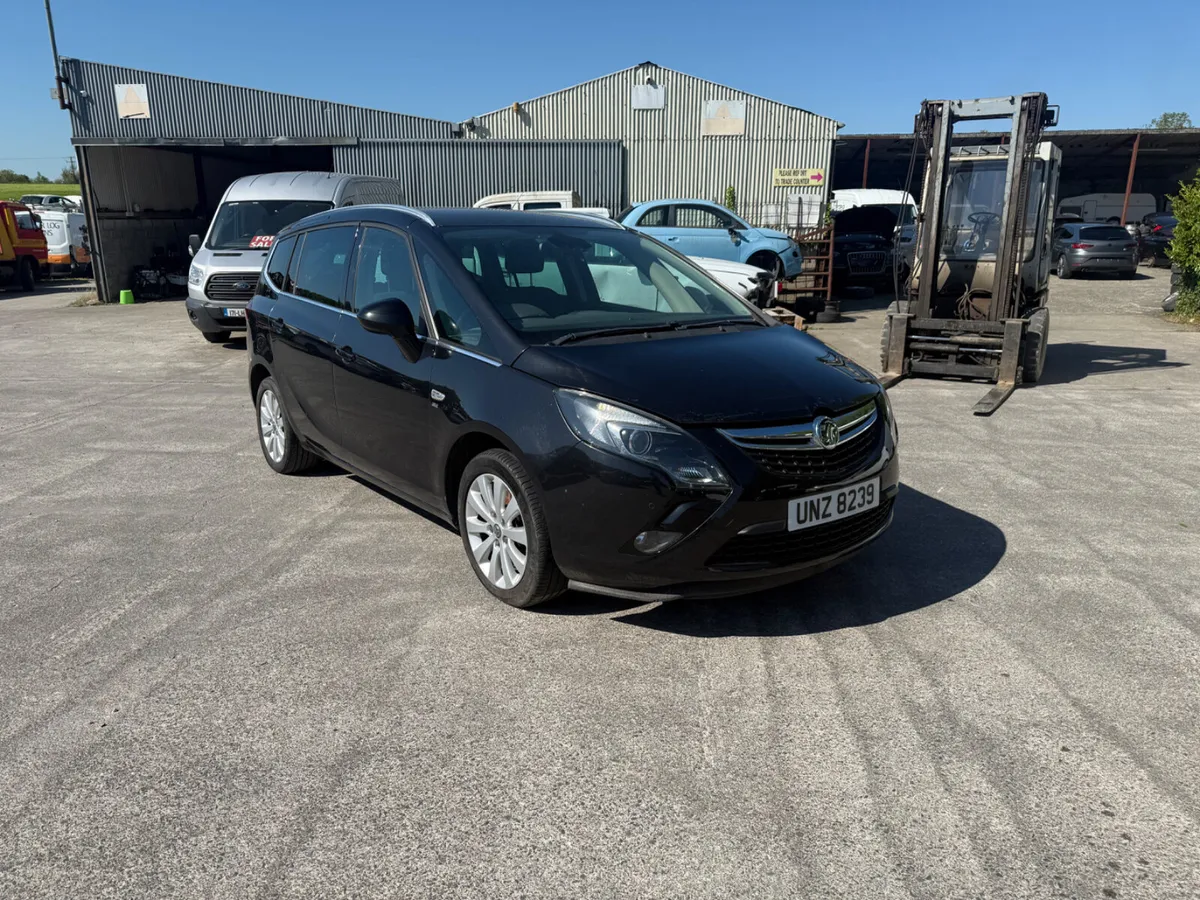 2015 Vauxhall ZAFIRA 2.0 Tourer SE CDTI Auto - Image 2