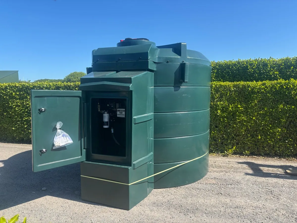 Bund diesel tank - Image 2