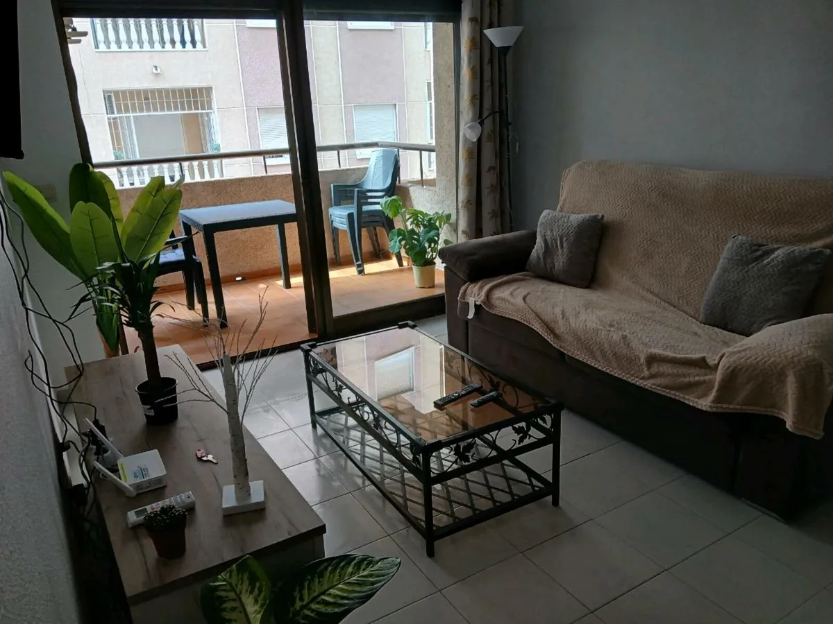 Charming Holiday Apartment - Torrevieja, Spain - Image 2