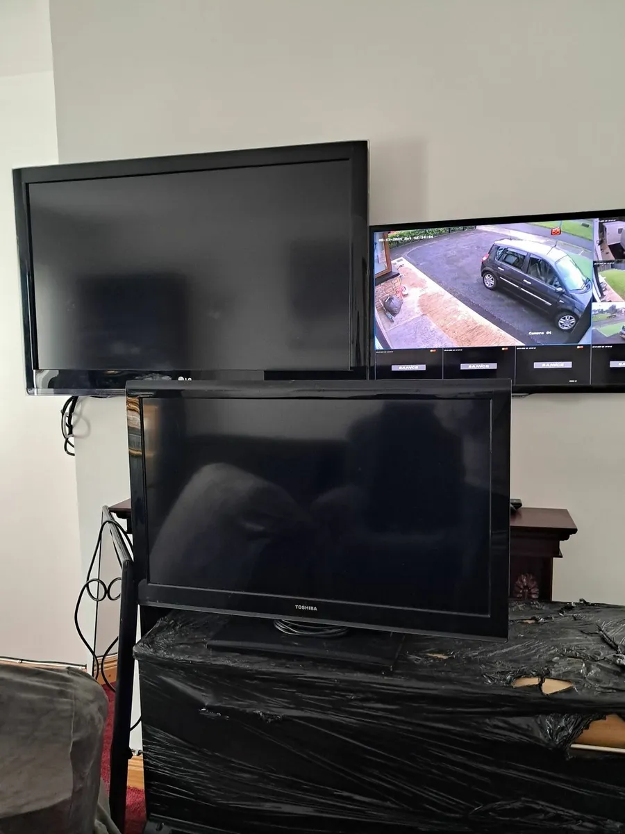 TV'S BABY BUGGY HEAVY  FURNTUR LEITRIM + MUCH MORE - Image 4