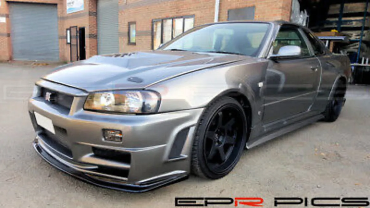 Nissan r34 gtr front bumper/ wide body kit - Image 1