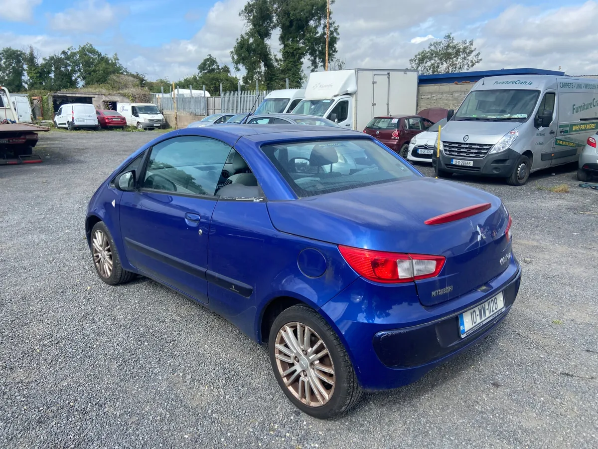 2010 Mitsubishi colt convertible - Image 4