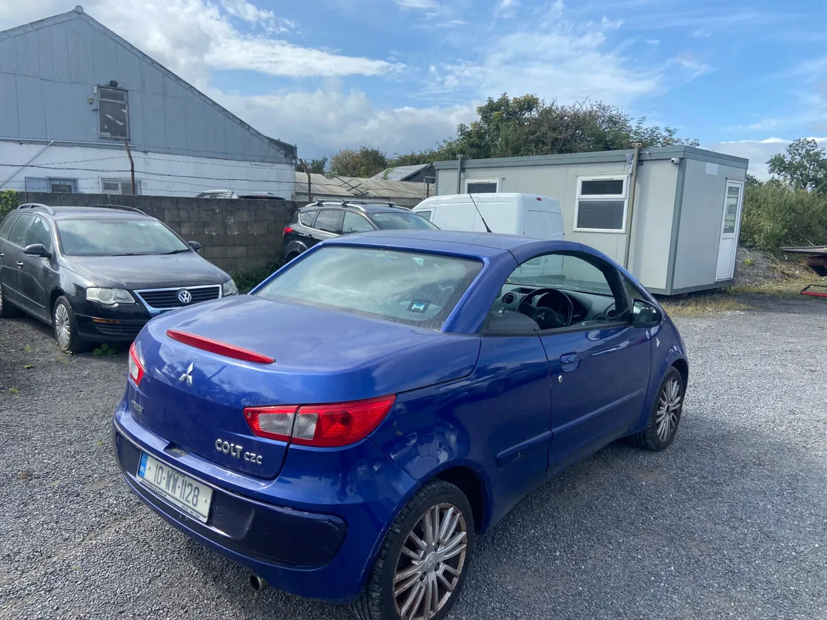 2010 Mitsubishi colt convertible - Image 3