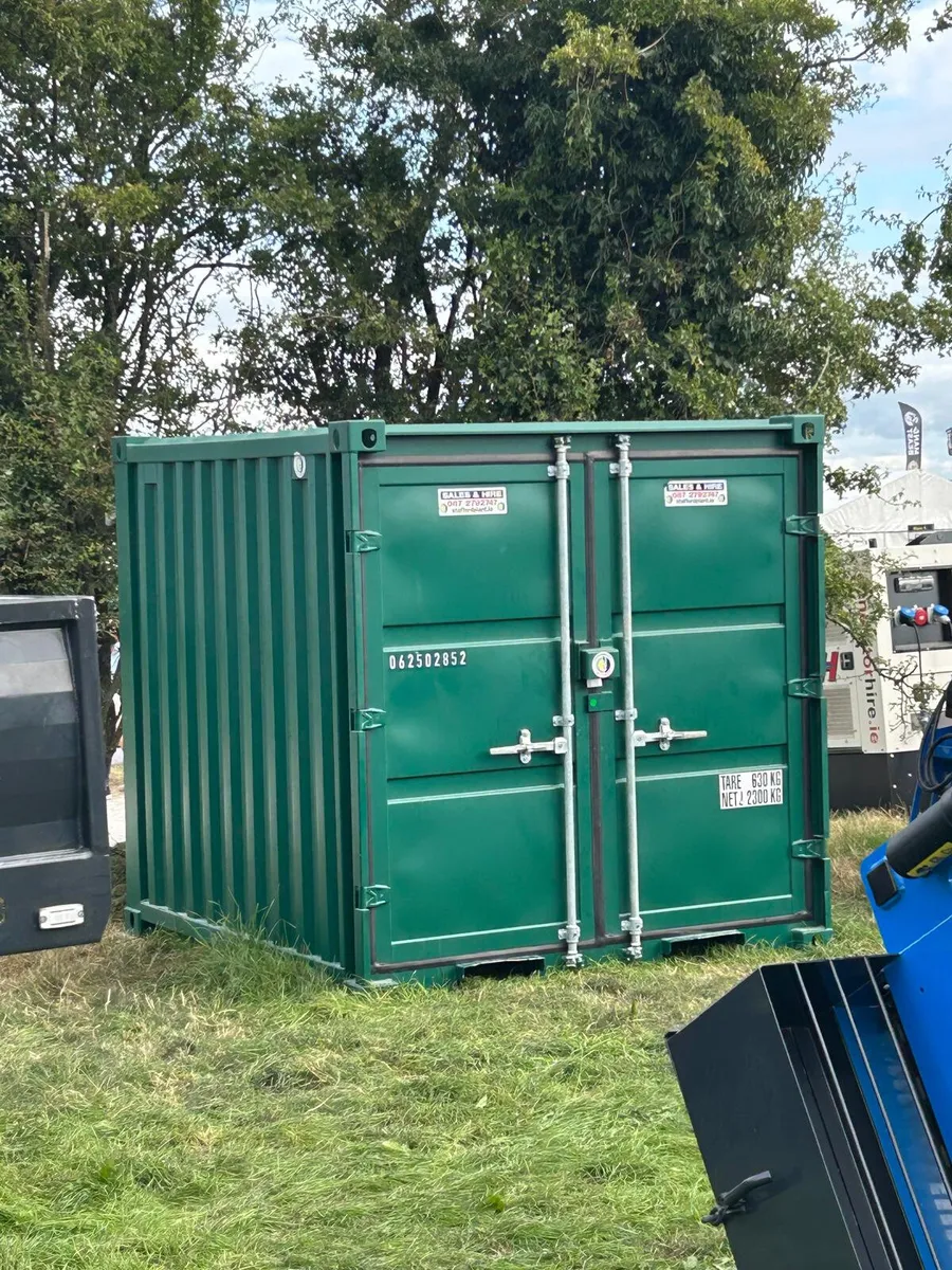 Exhibition secure lock-ups - Image 3