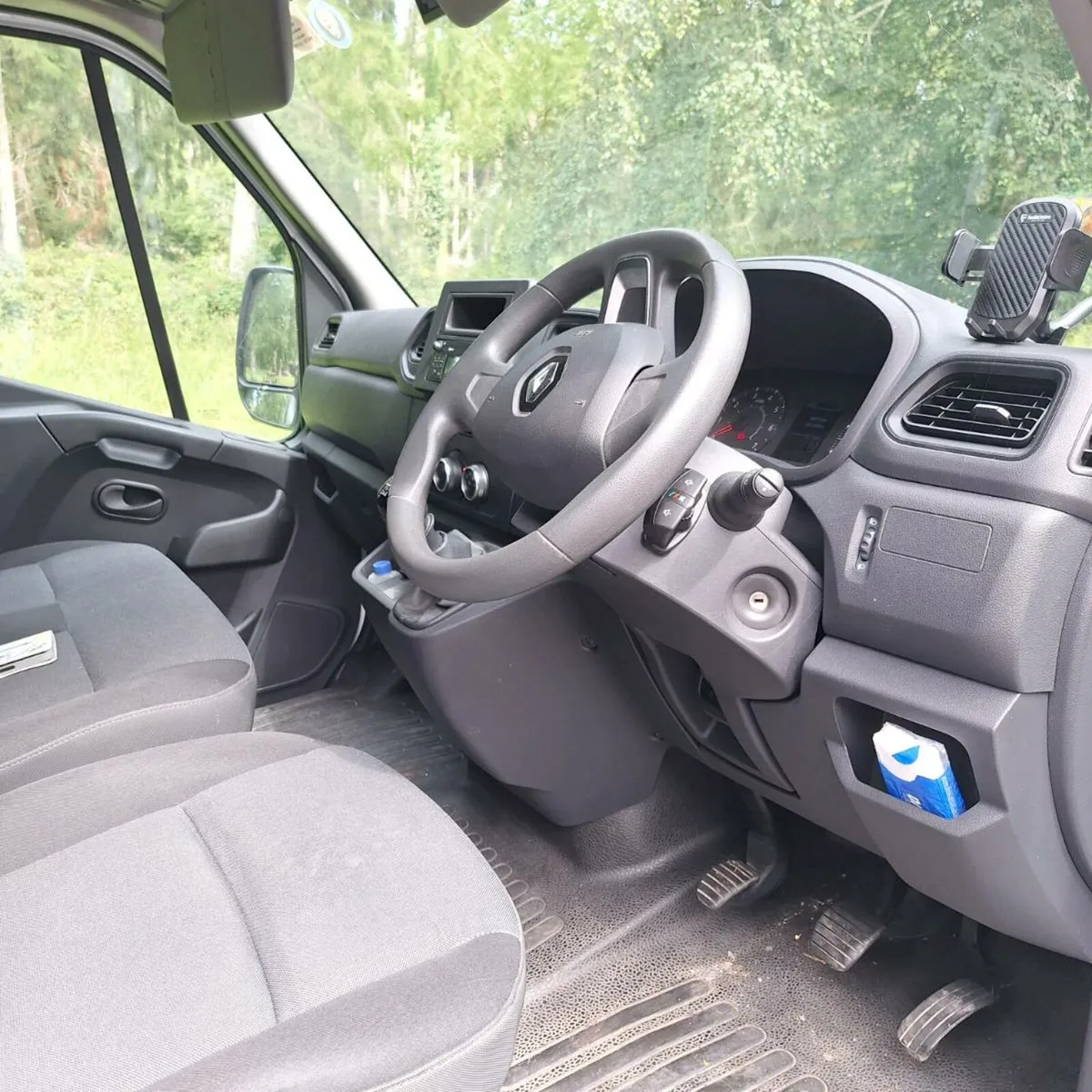 Camper Van - Image 3