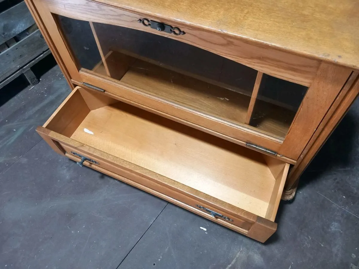 Tv cabinet - Image 4