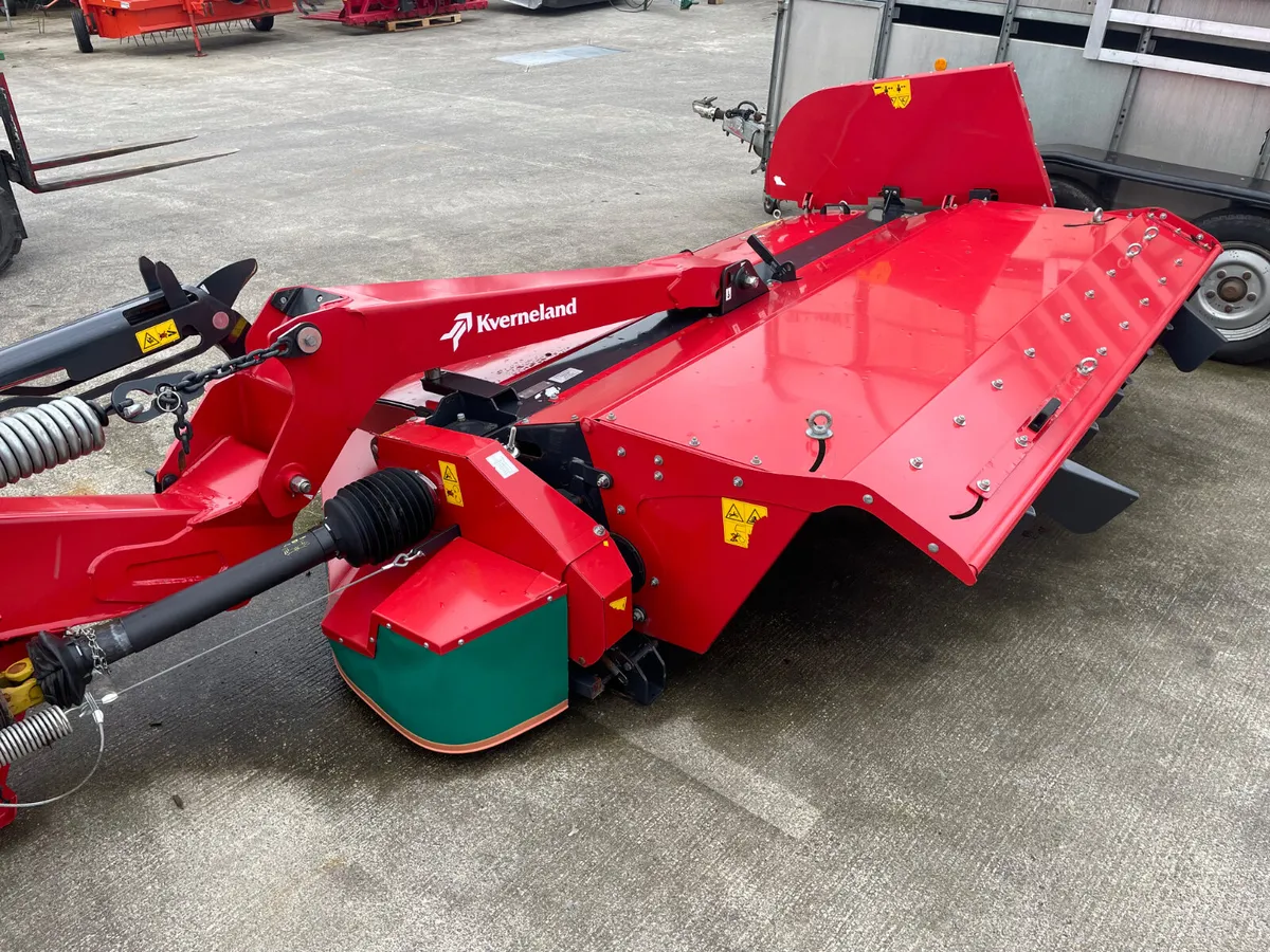 2020 Kverneland 3232MN - Image 2