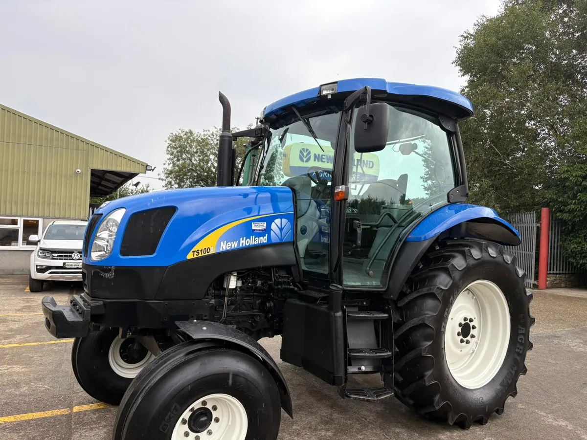 2007 New Holland TS100A 2wd - Image 1