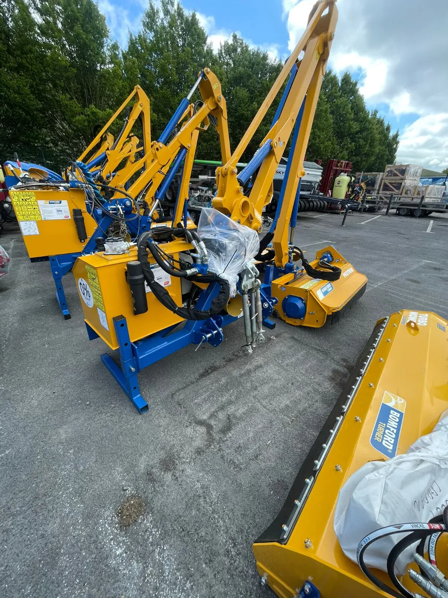 Bomford Hedge cutters - Image 1