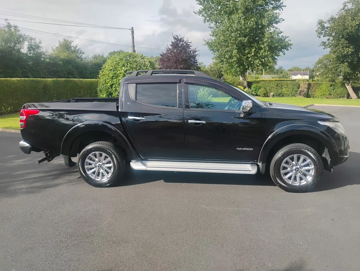 Mitsubishi L200 2.4 Warrior 2019 double cab - Image 2