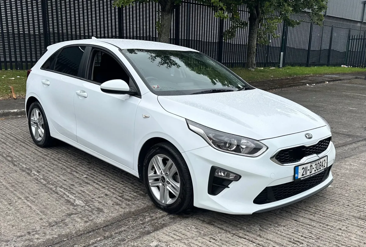 2021 Kia Ceed Commercial - Image 1