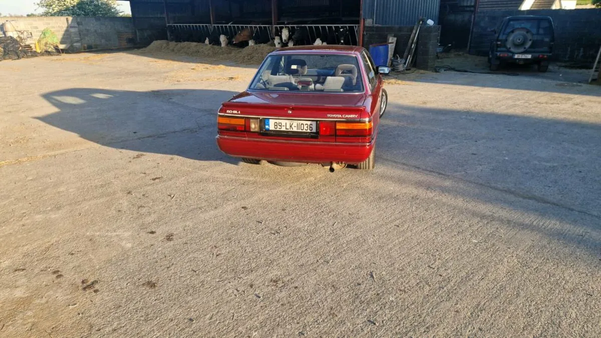 Toyota Camry - Image 3