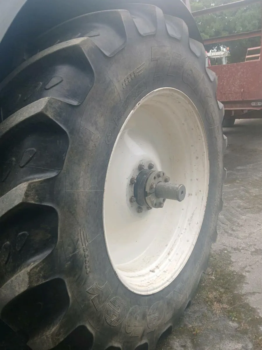 Newholland tyres - Image 1