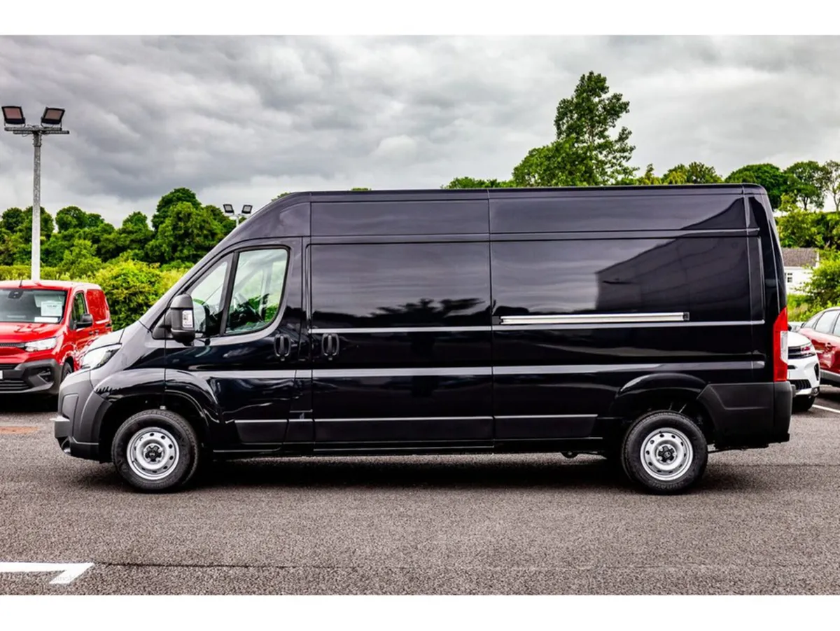 Citroen Relay LX 35 L3H2 2.2 Diesel 140HP €41, 220 - Image 4