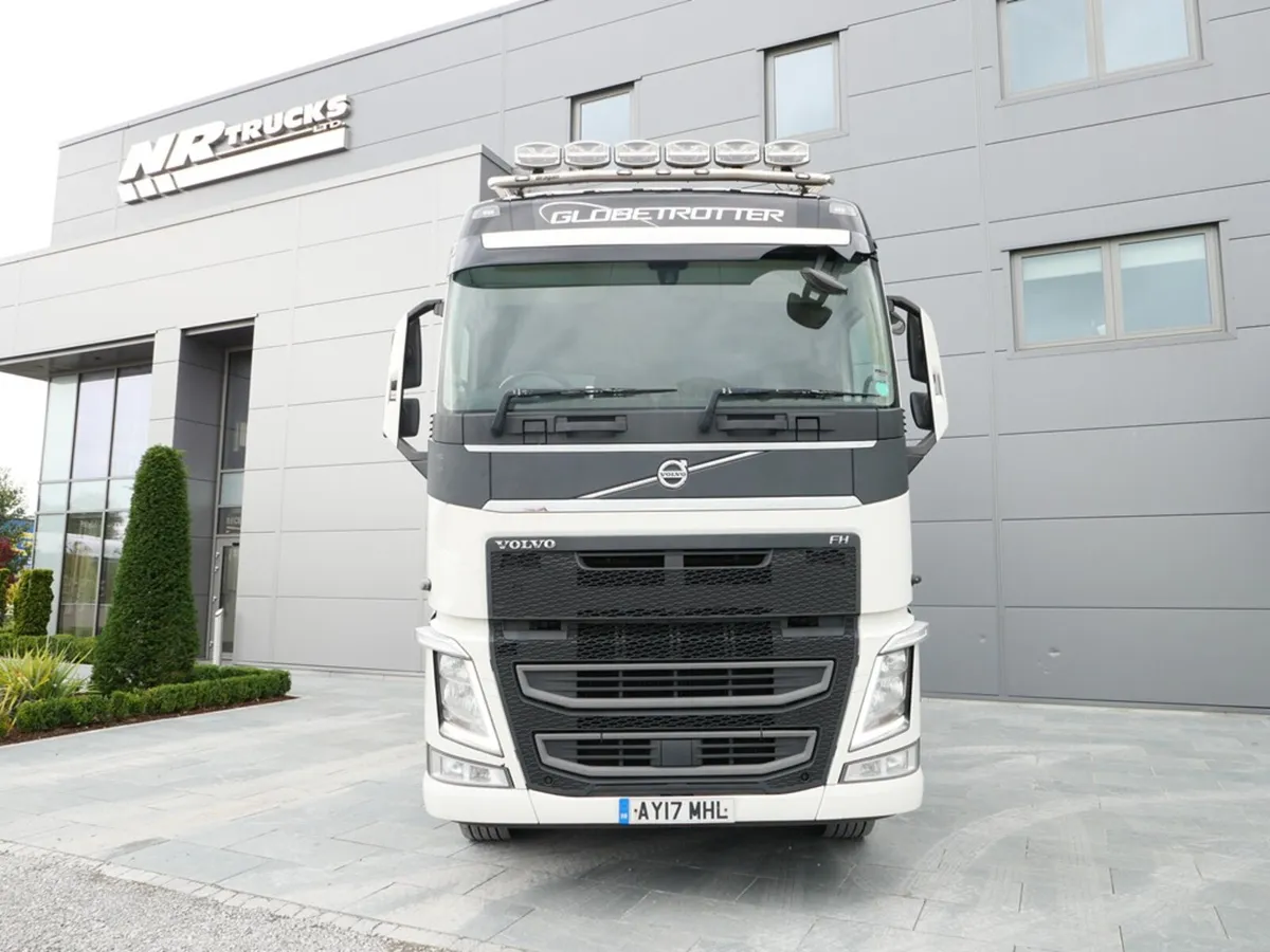 Volvo FH13 500 Globetrotter 6x2 Midlift Ishift - Image 3