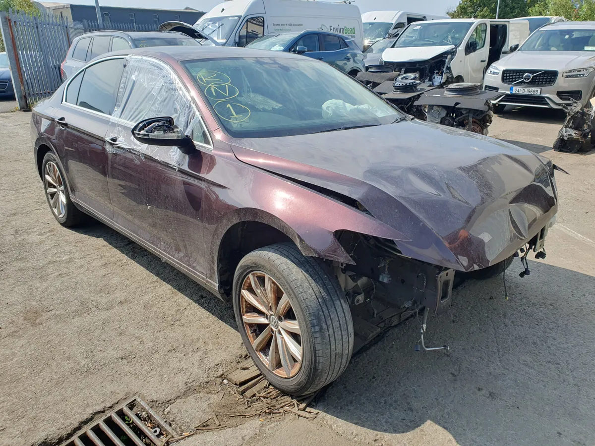 17 VW PASSAT 1.6 TDI FOR BREAKING - Image 2