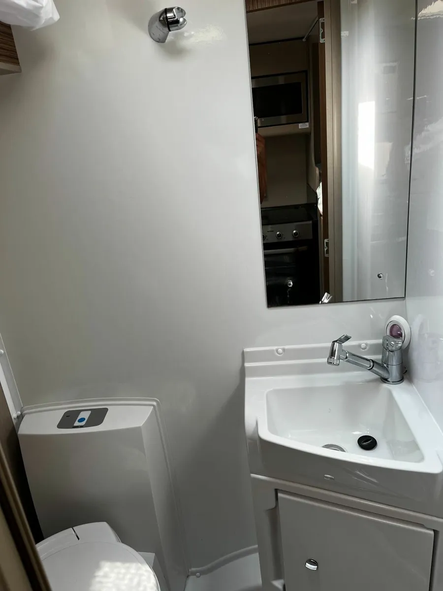 2019 Swift Edge 476 6-Berth Motorhome for sale - Image 2