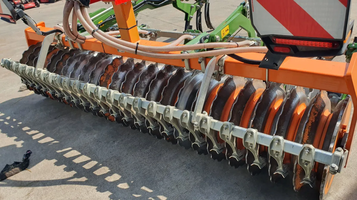 Amazone 3 Mtr Cenio Deep Leg Harrow - Image 3