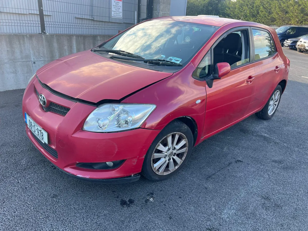 08 TOYOTA AURIS LUNA Breaking only - Image 1