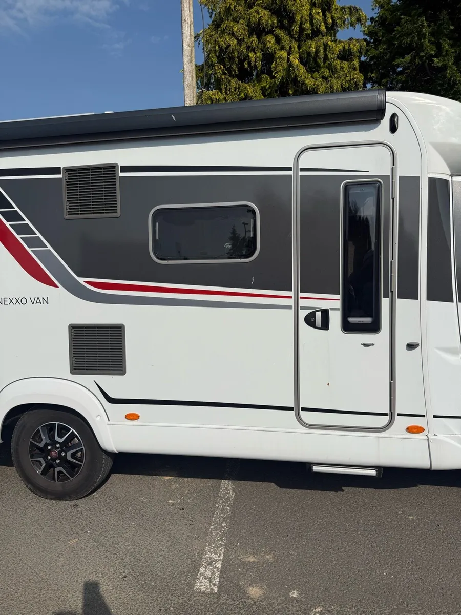 2022 Burstner Nexxo van T700 campervan - Image 3
