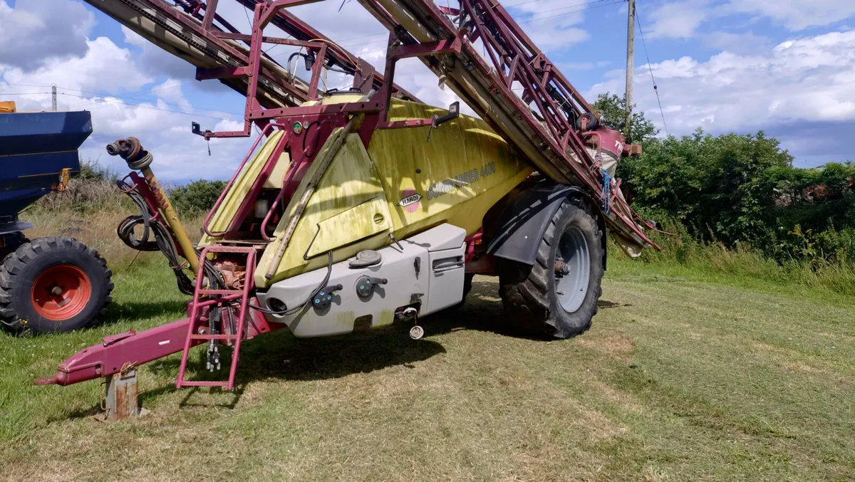 Hardi Trailed Sprayer - Image 1
