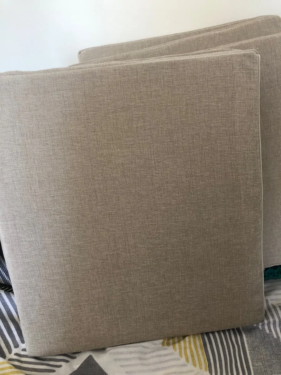 4 Newly Covered Cushions plus 17ft Extra Material - Image 1