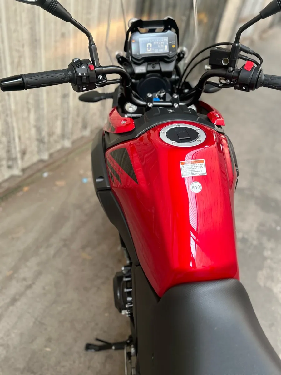 Suzuki 250 V-STROM - Image 3
