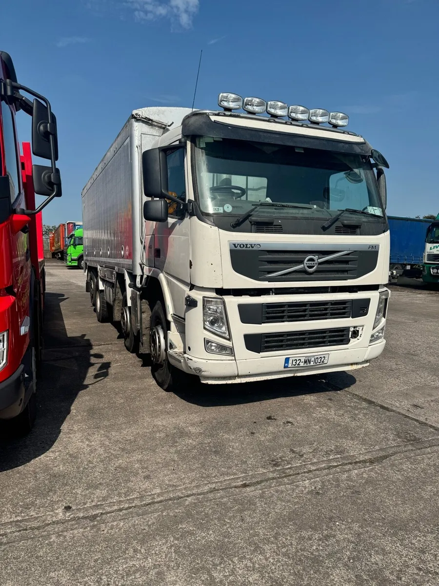 Volvo FM410 Bulk Blower - Image 1