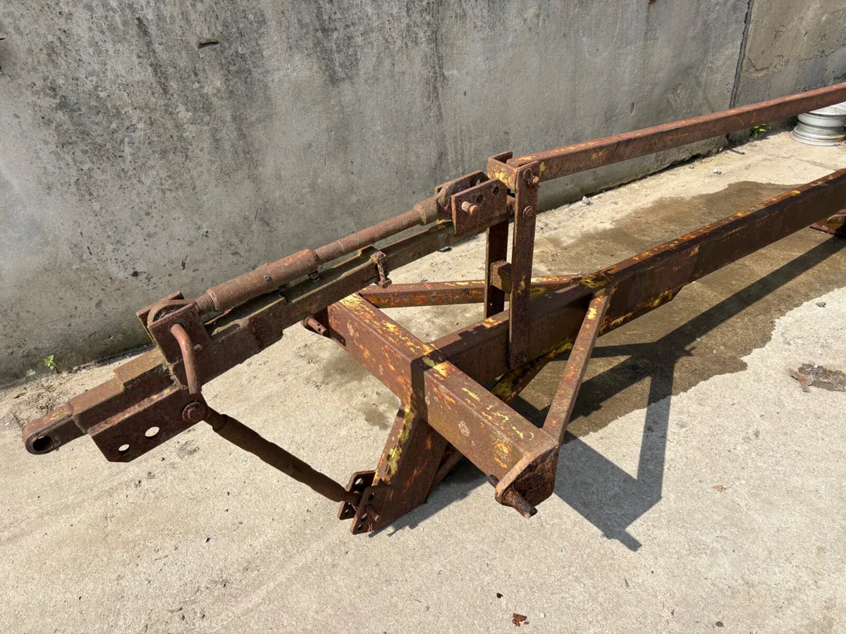 Post knocker - Image 2