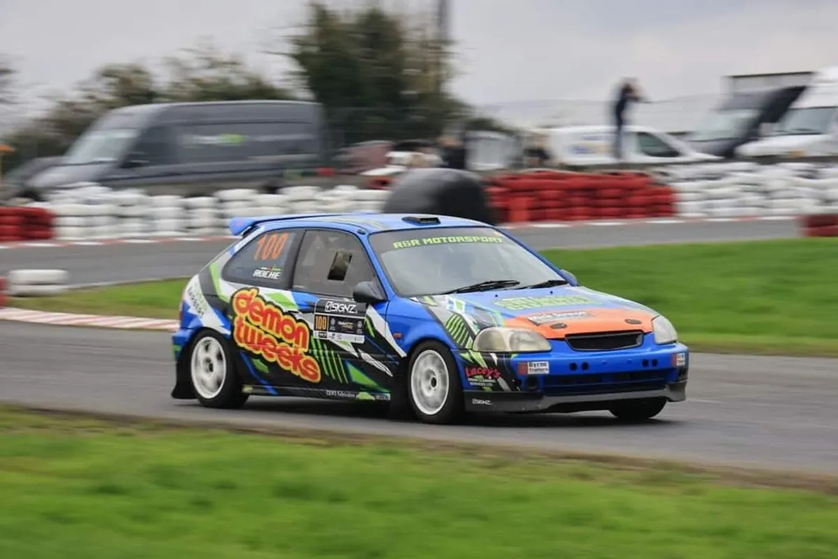 Honda civic - Image 4