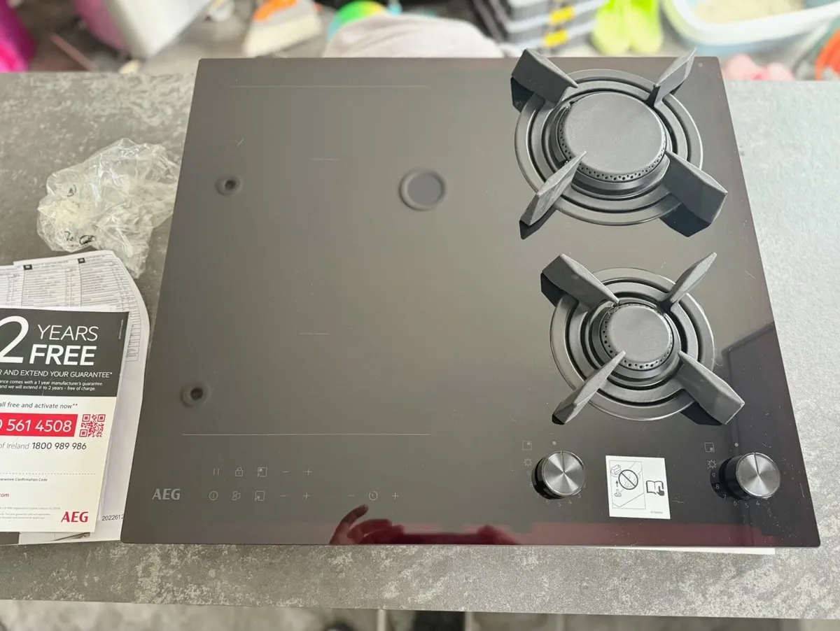 Hob for sale - Image 1