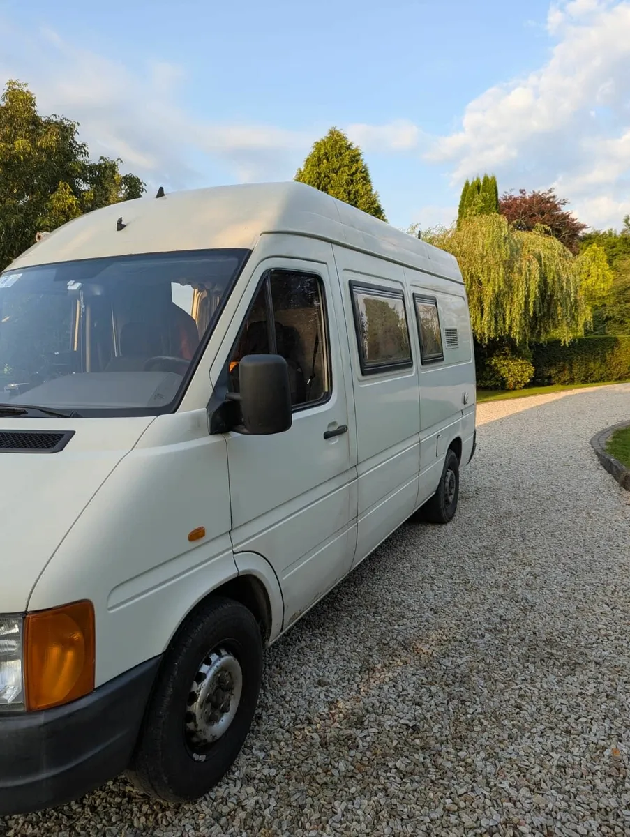 Volkswagen LT35 Camper - Image 4