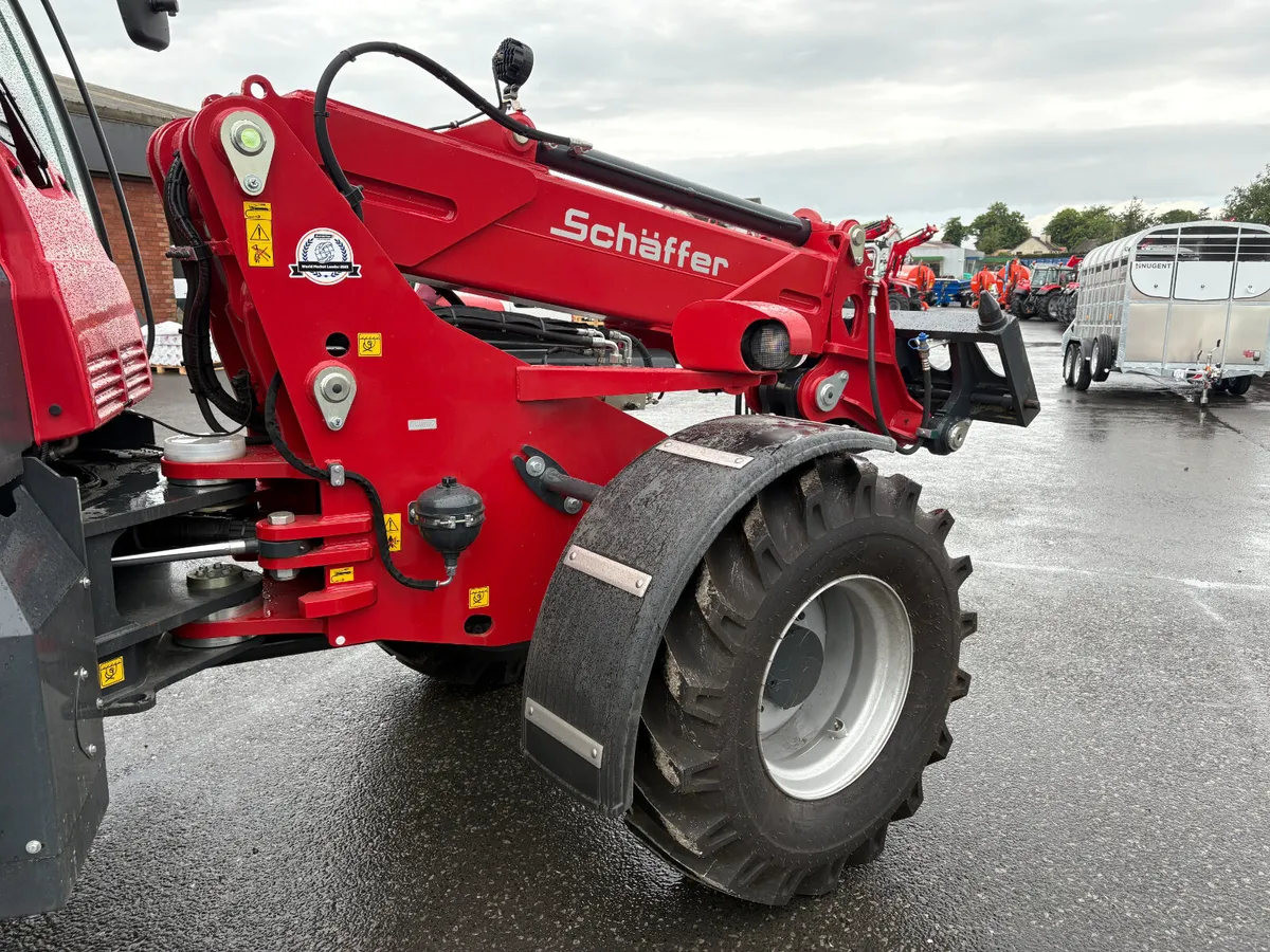 Schaffer T8620 Loading Shovels - Image 3