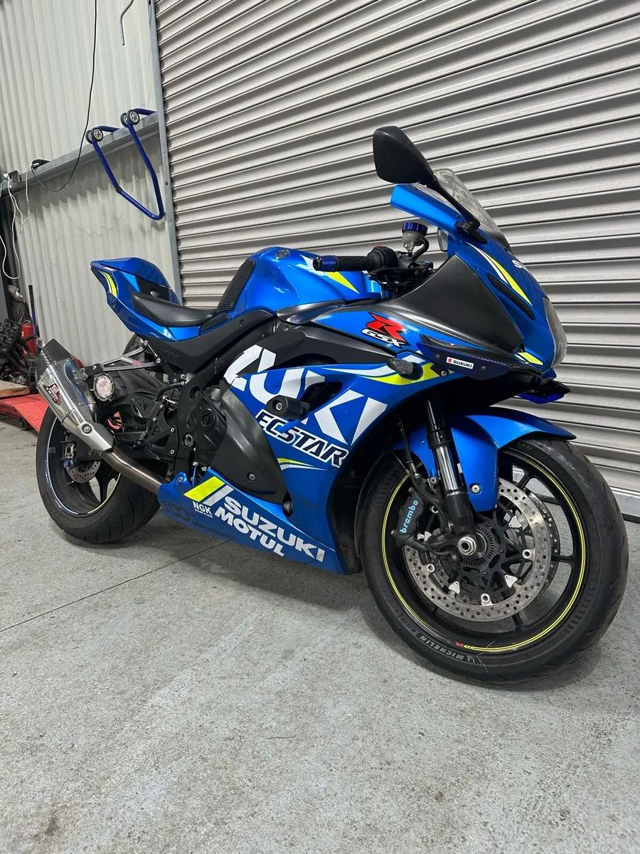 191 Suzuki gsxr 1000 - Image 1