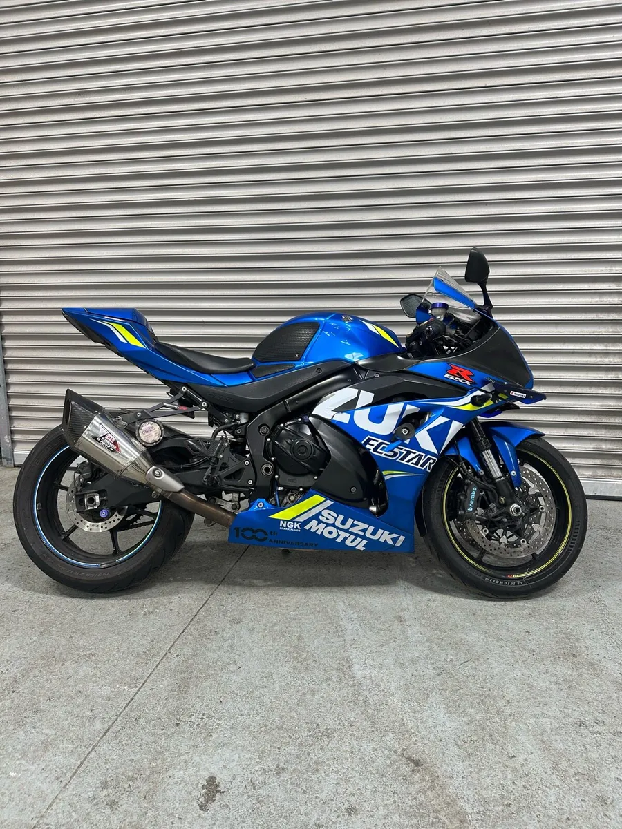 191 Suzuki gsxr 1000 - Image 2