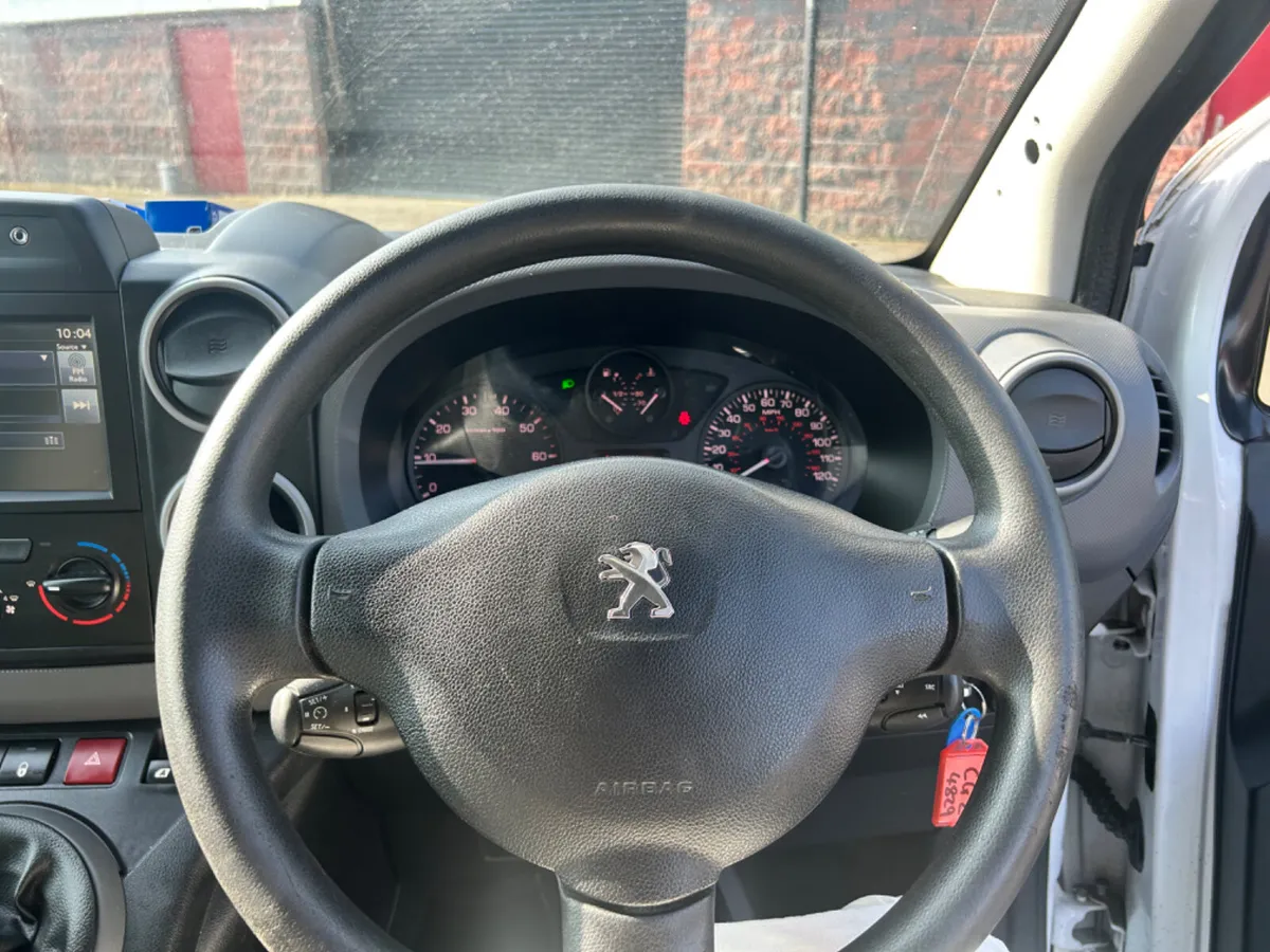 AVAILABLE FOR HIRE- Peugeot Partner 2016 - Image 4