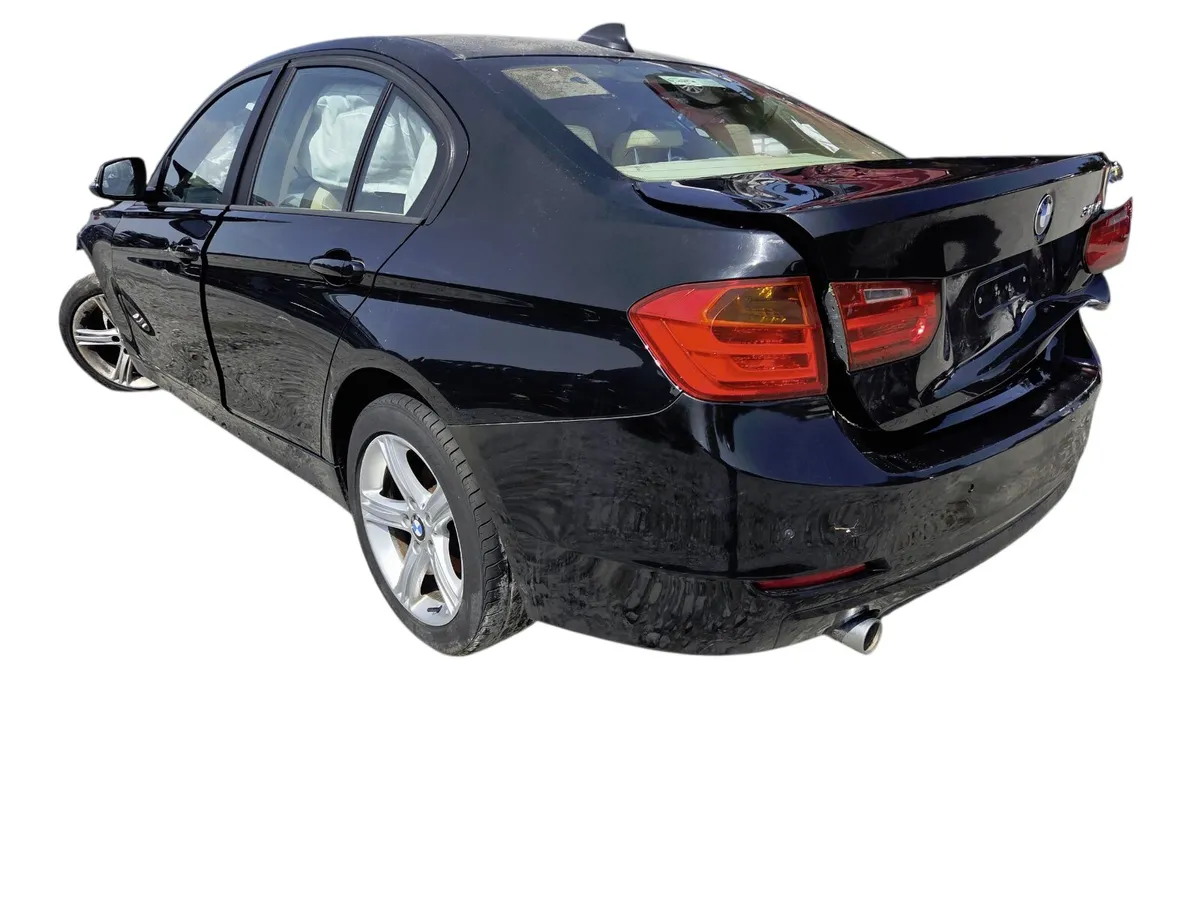2013 BMW 3 SERIES For Breaking/Dismantling - Image 4