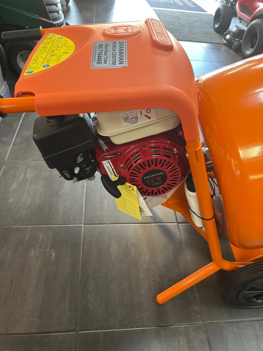 Cement mixer - Image 2