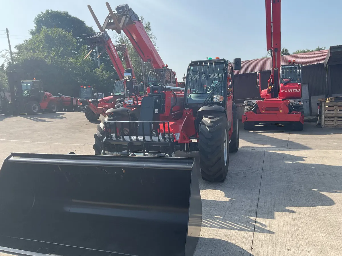 Manitou MT933 Easy - 11 Hrs - Rare Find! - Image 3