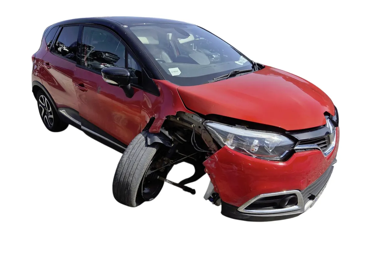 2017 RENAULT CAPTUR For Breaking/Dismantling - Image 1