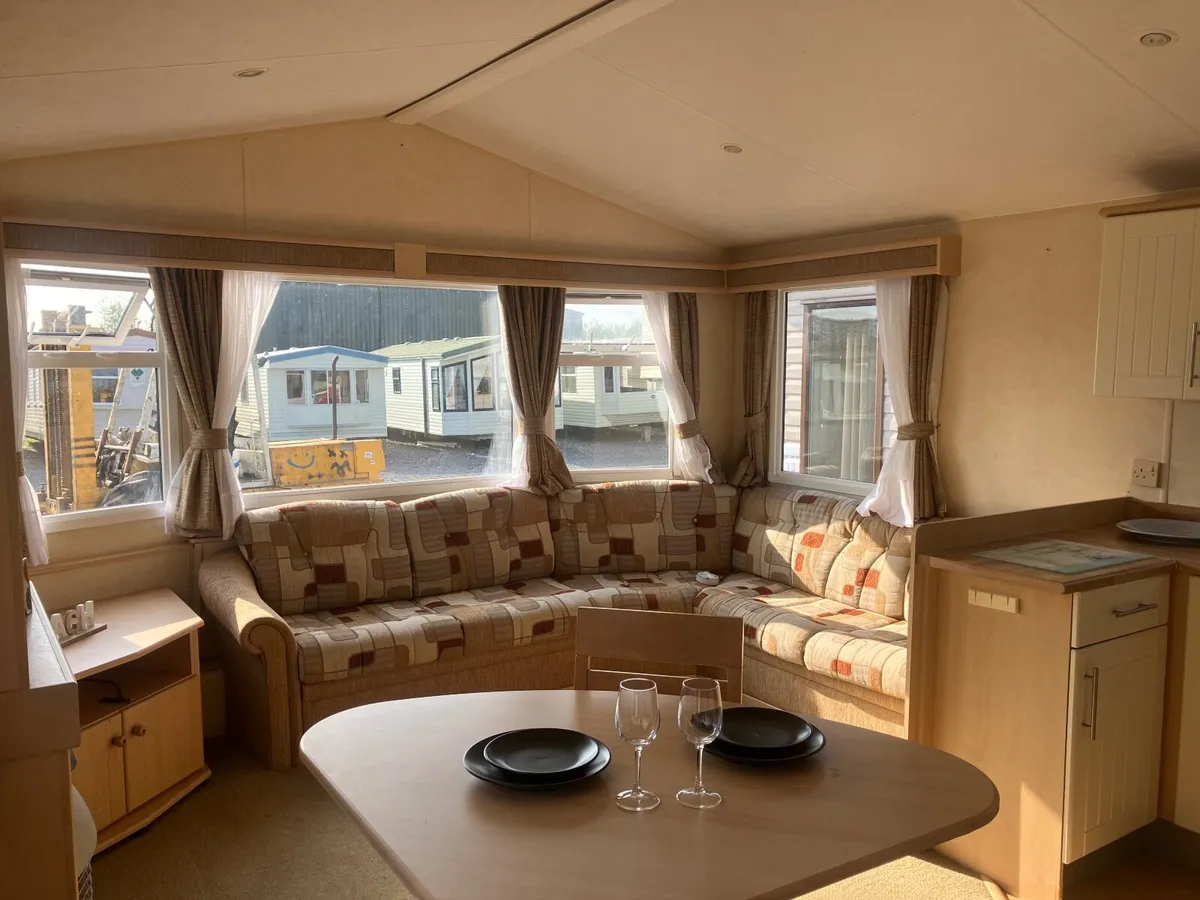 SNAPPED UP.. SPOTLESS AND VERY COMPACT - Image 3