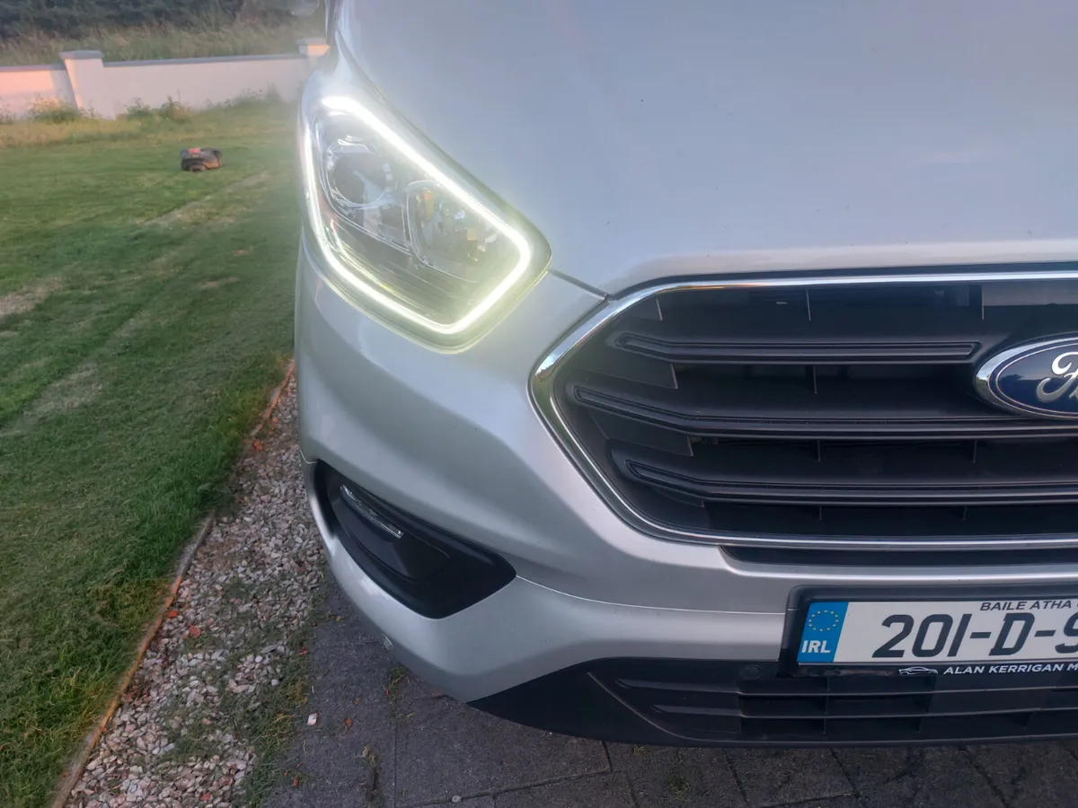 TRANSIT CUSTOM 2020' LIMITED - 94K KMS - Image 2