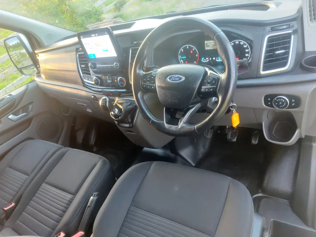 TRANSIT CUSTOM 2020' LIMITED - 94K KMS - Image 4