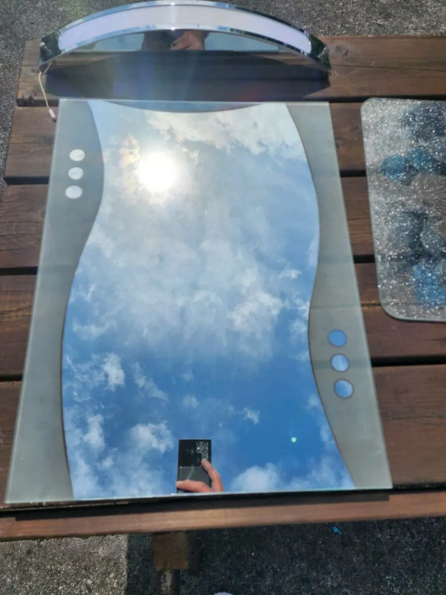 Bathroom accessories - Image 4